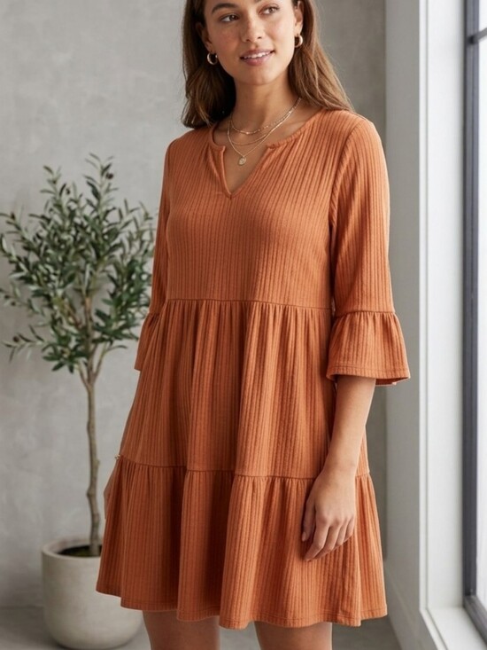 Universal Thread Dresses & Skirts - Universal Thread Tiered Tunic Dress V Neck 3/4 Sleeve Loose Flowy Shift Dress L